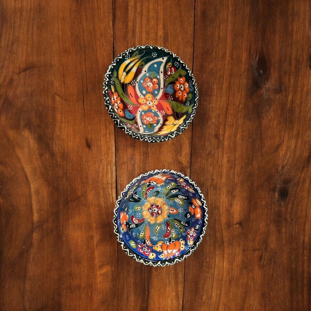 Vintage Hand Crafted Set 2 Bowls Mexico Mexican Pottery Hand Painted Fruit 3.25”
